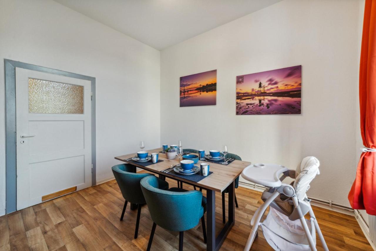 Infinity Stay: Bis Zu 4 Personen Zentrum Wassernah Netflix Wilhelmshaven Buitenkant foto