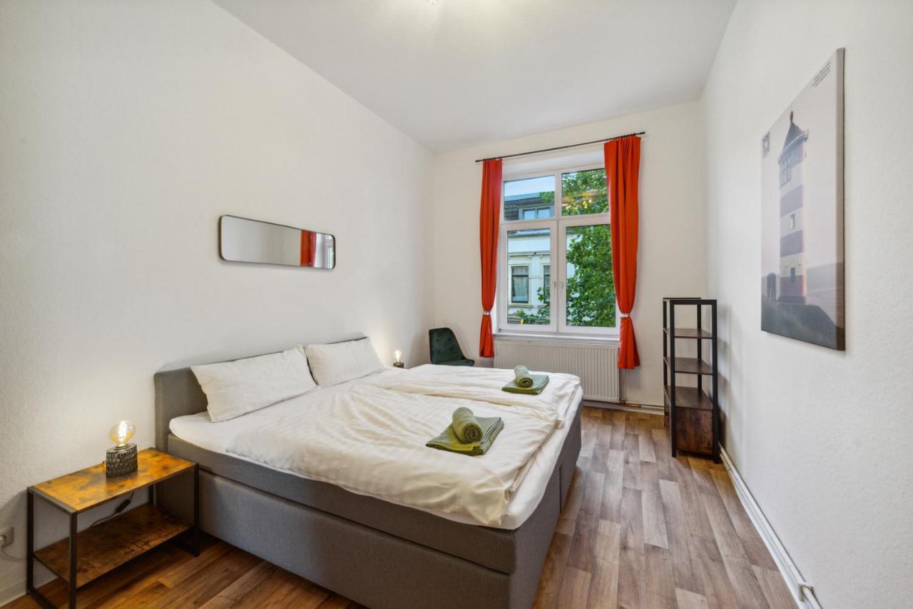Infinity Stay: Bis Zu 4 Personen Zentrum Wassernah Netflix Wilhelmshaven Buitenkant foto